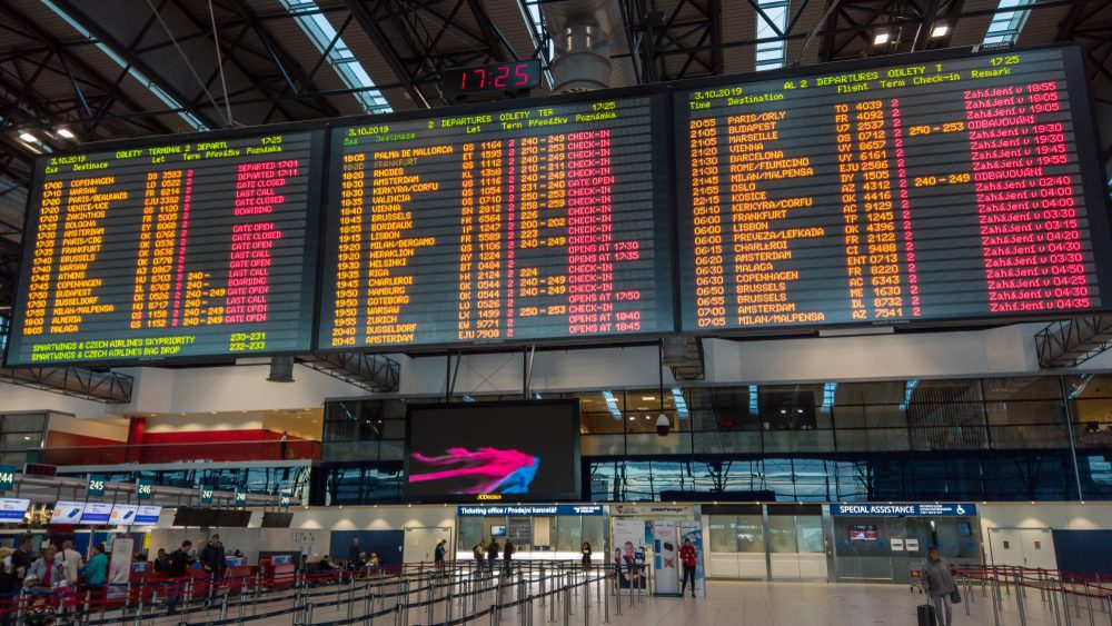 Sztrájk - Hat német reptéren újraindult a légiforgalom
