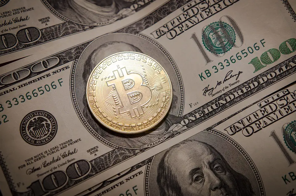 Több mint kétéves csúcsra emelkedett a bitcoin jegyzése a dollárral szemben hétfőn kora este. 