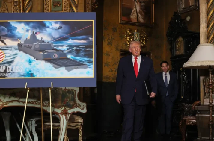 Trump új hadihajókat rendelt – Saját magáról nevezné el őket