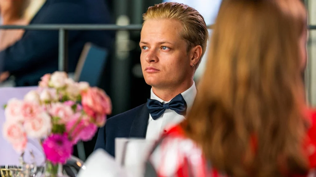 Ítélet Marius Borg Høiby ügyében – Börtön vár a norvég koronahercegnő fiára